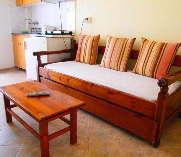 Pension Vasiliki Скиатос Номер фото