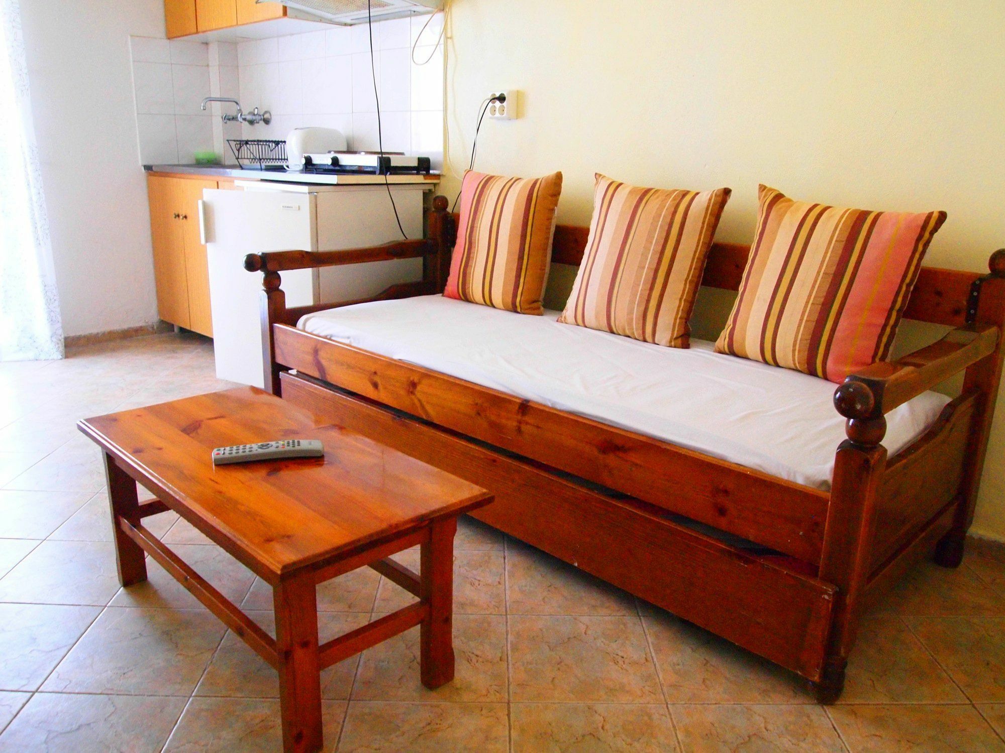 Pension Vasiliki Скиатос Экстерьер фото
